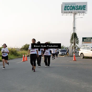 Runner Photo 7659251