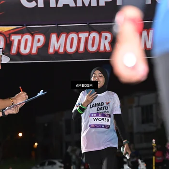 Runner Photo 7659253