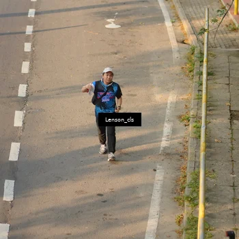 Runner Photo 7659254