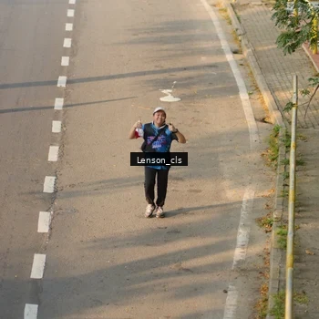 Runner Photo 7659258