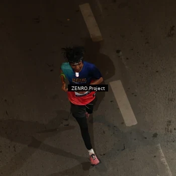 Runner Photo 7659292