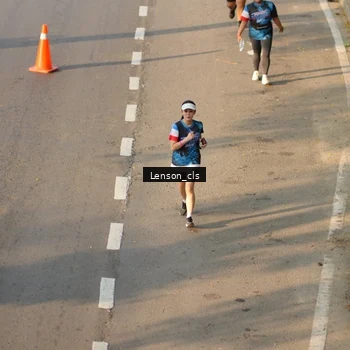 Runner Photo 7659301