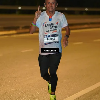 Runner Photo 7659302