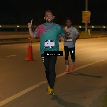 Runner Photo 7659305