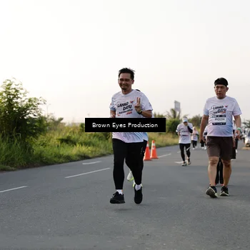 Runner Photo 7659315