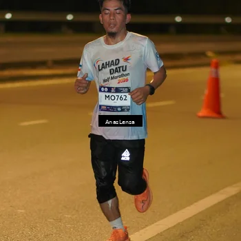 Runner Photo 7659338