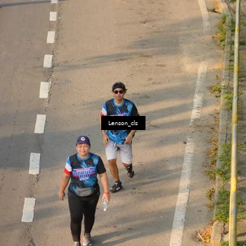 Runner Photo 7659346