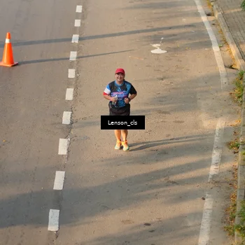 Runner Photo 7659364