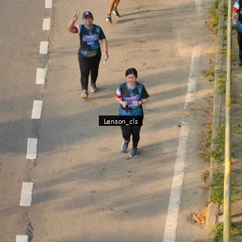 Runner Photo 7659367