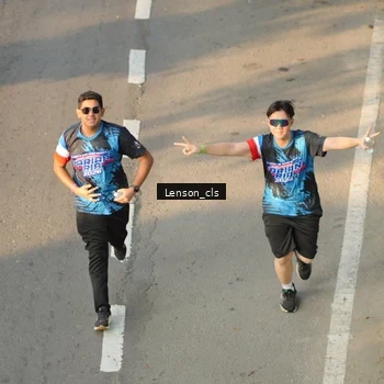 Runner Photo 7659372
