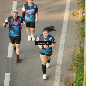 Runner Photo 7659381