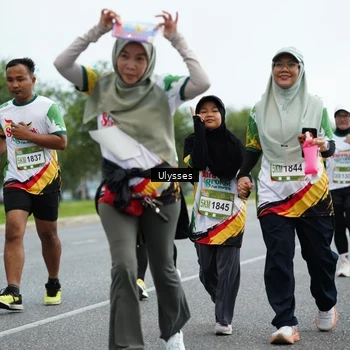 Runner Photo 7659382