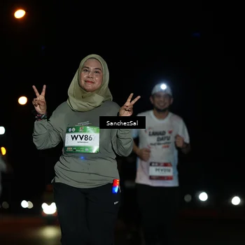 Runner Photo 7659388