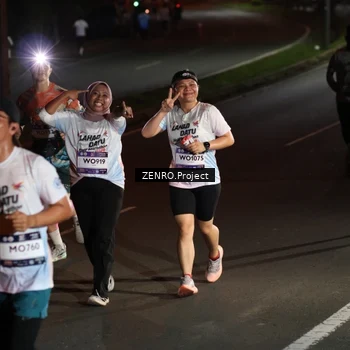Runner Photo 7659402