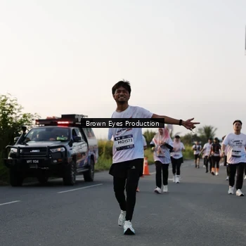 Runner Photo 7659407
