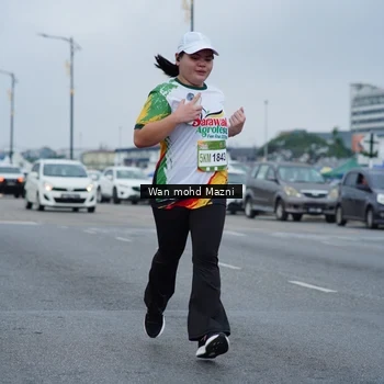 Runner Photo 7659410