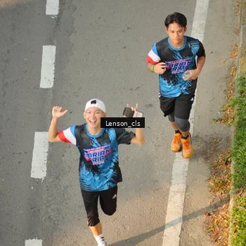 Runner Photo 7659421