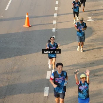 Runner Photo 7659439