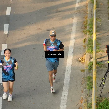 Runner Photo 7659440