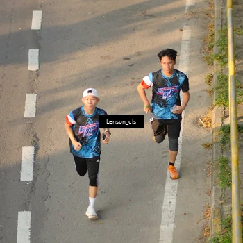 Runner Photo 7659445