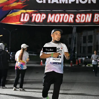 Runner Photo 7659446