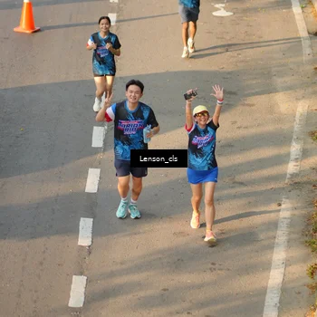 Runner Photo 7659448