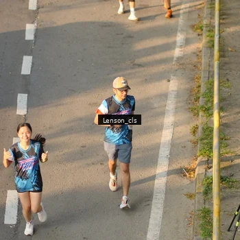 Runner Photo 7659450