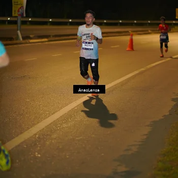 Runner Photo 7659460