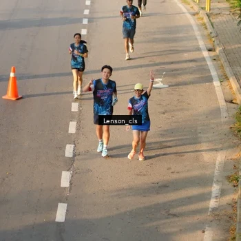 Runner Photo 7659472