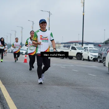 Runner Photo 7659479