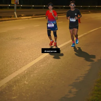Runner Photo 7659480