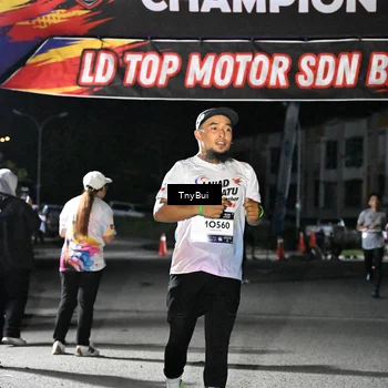 Runner Photo 7659497