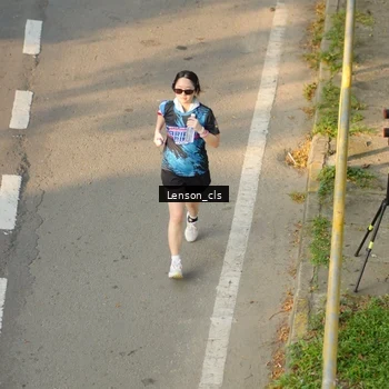 Runner Photo 7659498