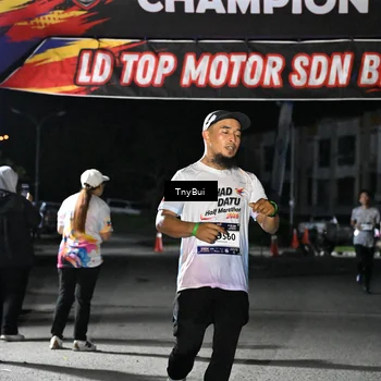 Runner Photo 7659499