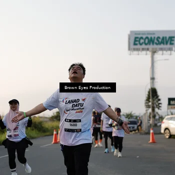 Runner Photo 7659505