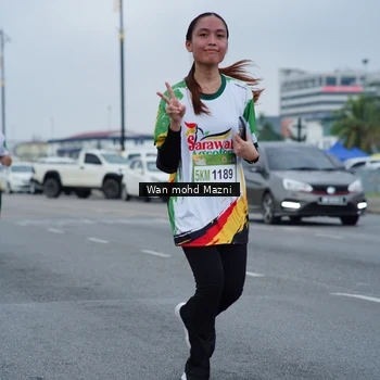 Runner Photo 7659522
