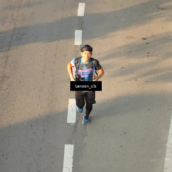 Runner Photo 7659537