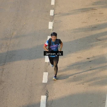 Runner Photo 7659540