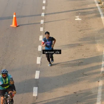 Runner Photo 7659546
