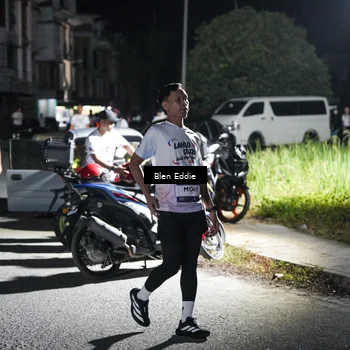 Runner Photo 7659555