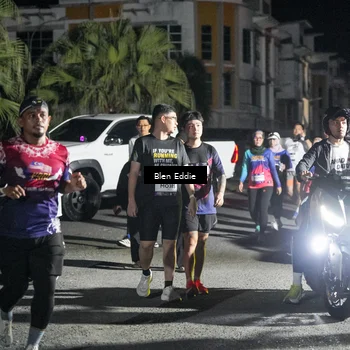 Runner Photo 7659564