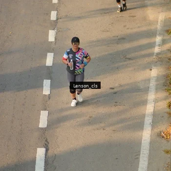 Runner Photo 7659572