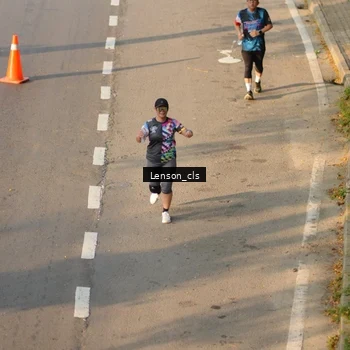 Runner Photo 7659591