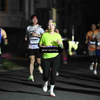 Runner Photo 7659597