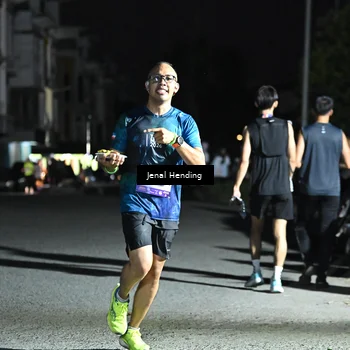 Runner Photo 7659599