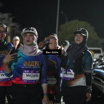 Runner Photo 7659609