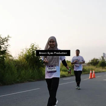 Runner Photo 7659616