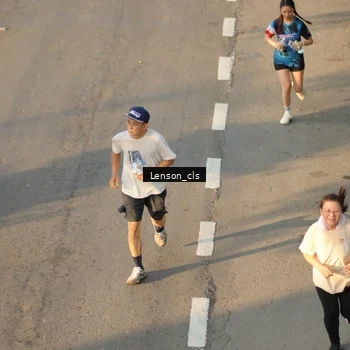 Runner Photo 7659626