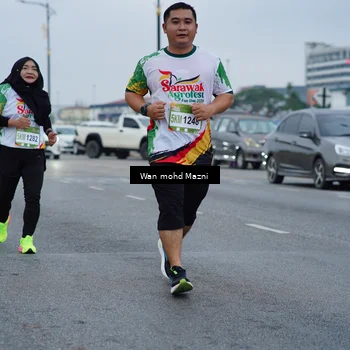 Runner Photo 7659630