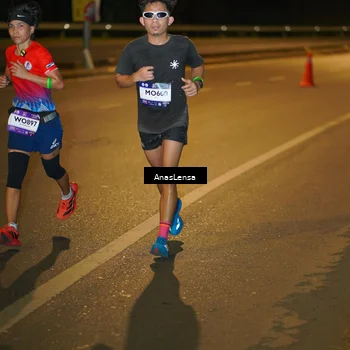 Runner Photo 7659638